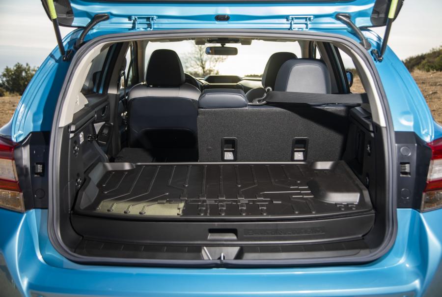 Багажник Subaru Crosstrek Hybrid 2019 года  (фото 51 из 66)